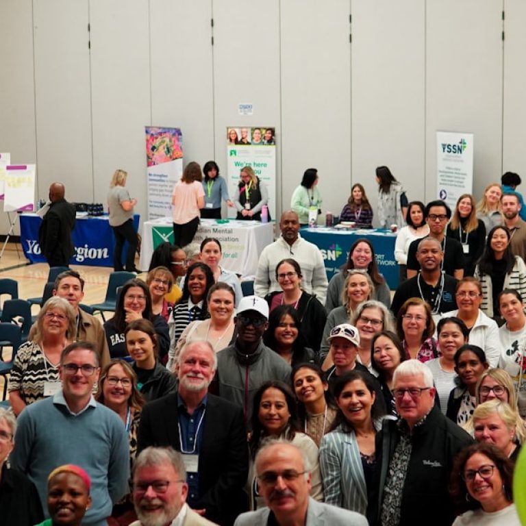 photo-1761250027507-c0be614c0254